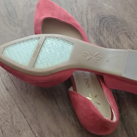 Flats - Picture 2 of 2